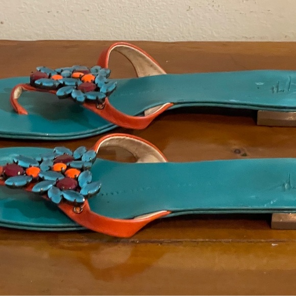 Giuseppe Zanotti Turquoise Jeweled Thong Sandal - Picture 4 of 8